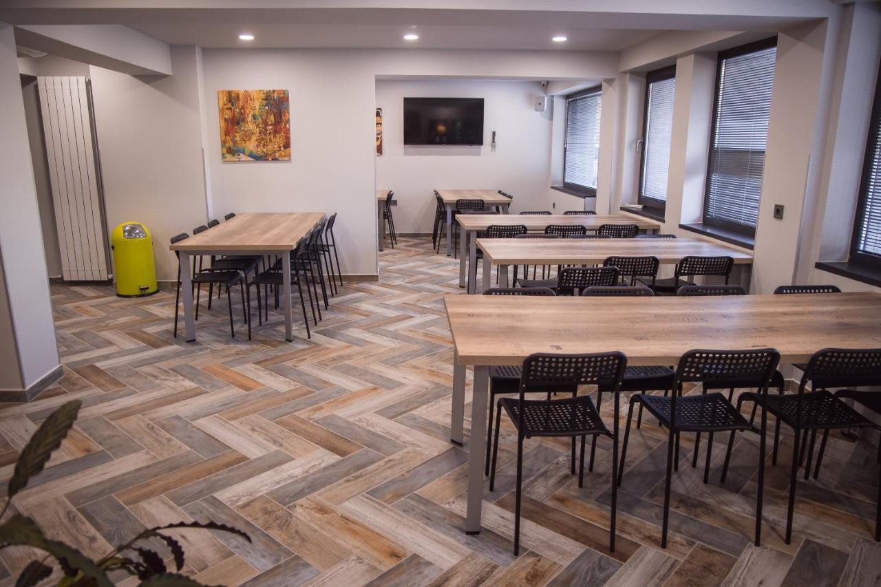 Dorm Bg Pet-Friendly Aparthotel Stara Zagora Eksteriør bilde